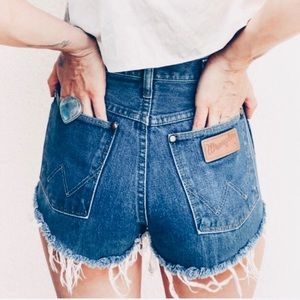Wranglers vintage high rise cutoffs denim shorts